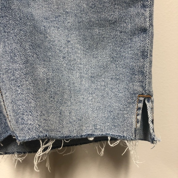 Free people button fly Bermuda boho distressed denim shorts size 26 - Picture 10 of 13